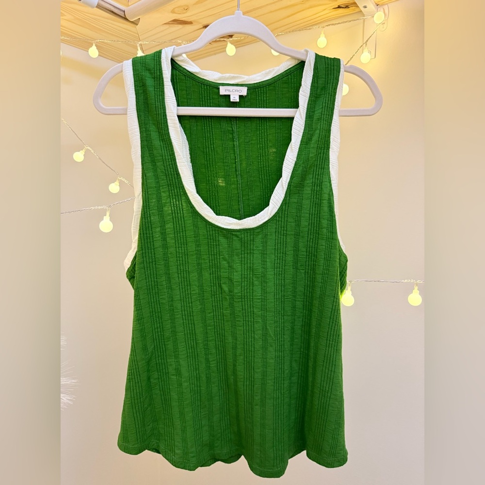 🌾 Pilcro Green and‎ White Ribbed Sleeveless Tank Top